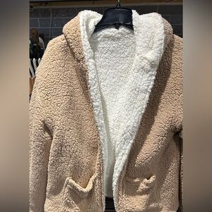 Cute “sherpa-look” jacket